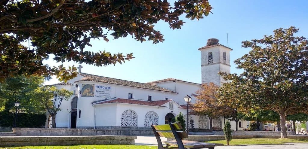 horarios de misa de Parroquia de Santiago Apóstol en Villanueva de la Cañada