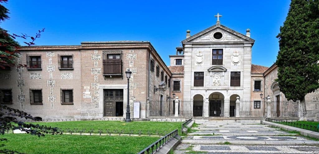 horarios de misa de Real Monasterio de la Encarnación en Madrid