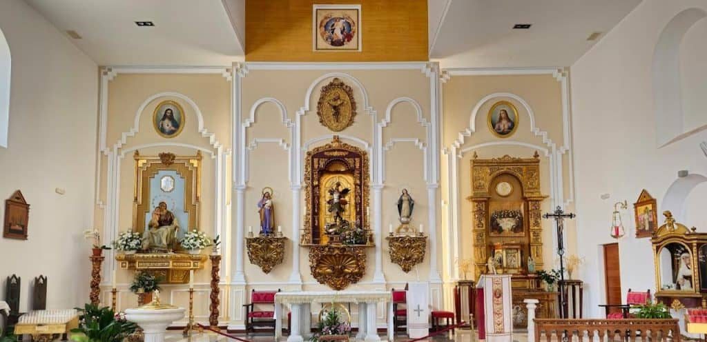 horarios de misa de San Miguel Arcángel en Torremolinos