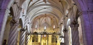 horarios de misa de Santiago Apóstol en Villena