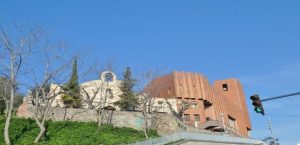 horarios de misa de Santuari de la Mare de Déu del Mont Carmel en Barcelona