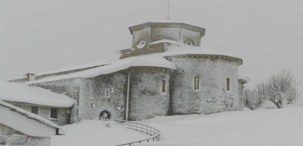 horarios de misa de Santuario San Miguel In Excelsis en Uharte-Arakil